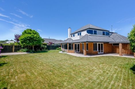 Photo of property in 17 Flaxgrove Place, Parklands, Christchurch, 8083
