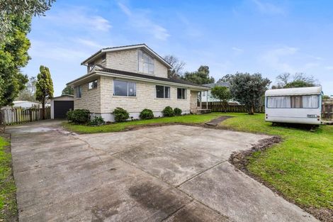Photo of property in 24 Hyperion Drive, Randwick Park, Auckland, 2105