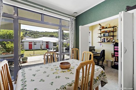 Photo of property in 288 The Parade, Island Bay, Wellington, 6023