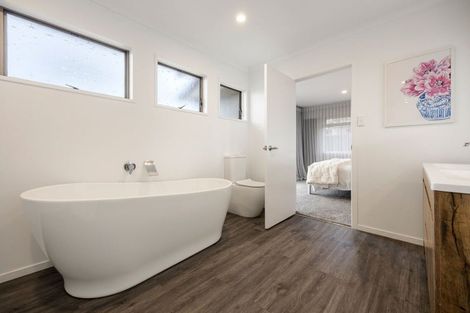 Photo of property in 21 Brookview Court, Queenwood, Hamilton, 3210