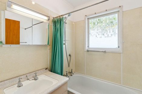 Photo of property in 7b Nola Avenue, Raumati Beach, Paraparaumu, 5032