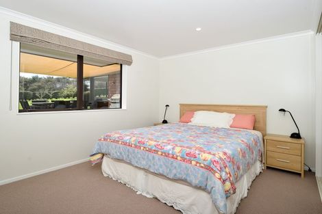 Photo of property in 198 Oraha Road, Kumeu, 0892