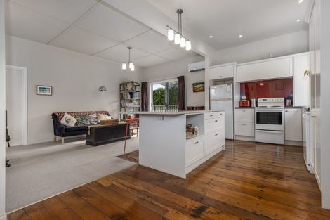 Photo of property in 2 John Street, Titahi Bay, Porirua, 5022