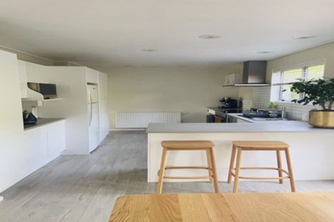 Photo of property in 68 Allington Road, Karori, Wellington, 6012