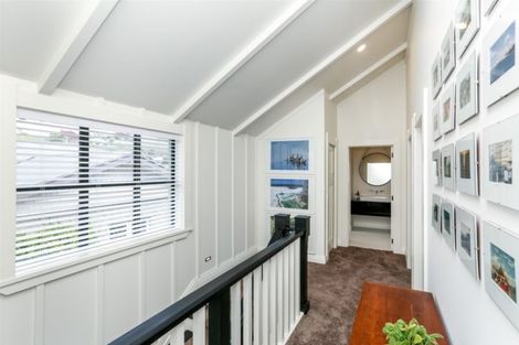 Photo of property in 20 Chilman Street, Strandon, New Plymouth, 4312