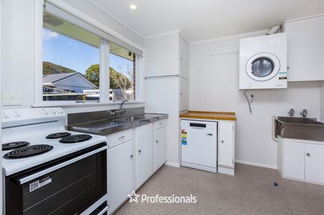 Photo of property in 21a Bauchop Road, Waterloo, Lower Hutt, 5011