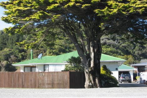 Photo of property in 103 Main South Road, Karoro, Greymouth, 7805