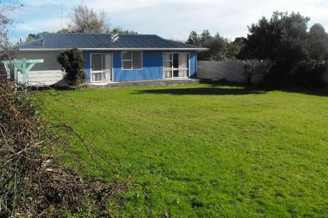 Photo of property in 42 Kimberley Grove, Westbrook, Palmerston North, 4412