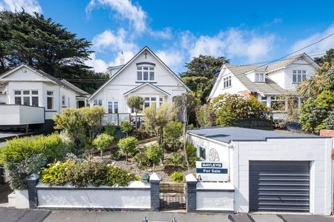 Photo of property in 155 Victoria Road, Saint Clair, Dunedin, 9012