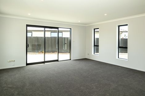 Photo of property in 25 Lazarette Loop, Gleniti, Timaru, 7910
