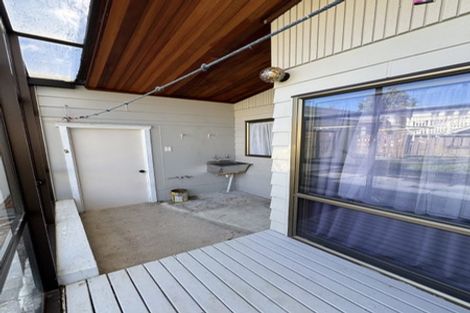 Photo of property in 1/19 College Road, Northcote, Auckland, 0627
