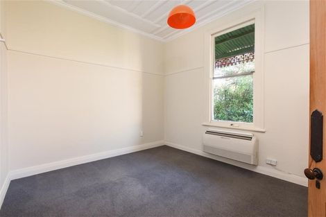 Photo of property in 37 Garfield Avenue, Roslyn, Dunedin, 9010