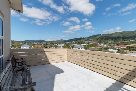 Photo of property in 23 Tremewan Street, Tawa, Wellington, 5028