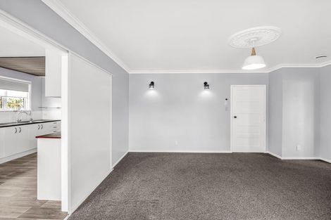 Photo of property in 92 Swiss Avenue, Gonville, Whanganui, 4501