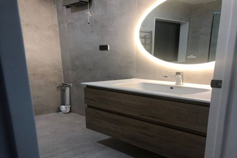 Photo of property in 42 Matahae Drive, Flat Bush, Auckland, 2019