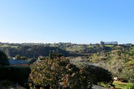 Photo of property in 2 Marsden Place, Kerikeri, 0230