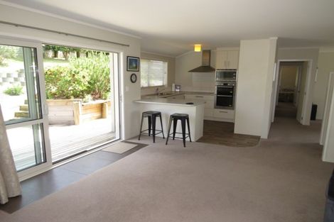 Photo of property in 3 Christa Court, Whitianga, 3510