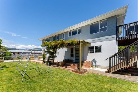 Photo of property in 92 Ellis Street, Brightwater, 7022