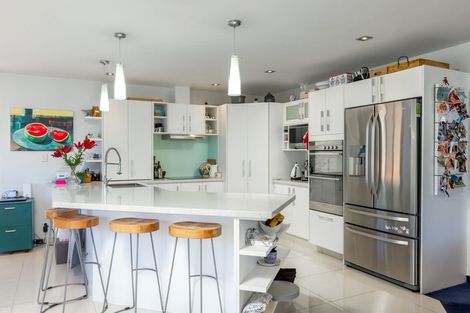 Photo of property in 12 Ranui Street, Waikawa, Picton, 7220