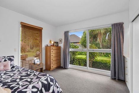 Photo of property in 15 Roydvale Avenue, Burnside, Christchurch, 8042