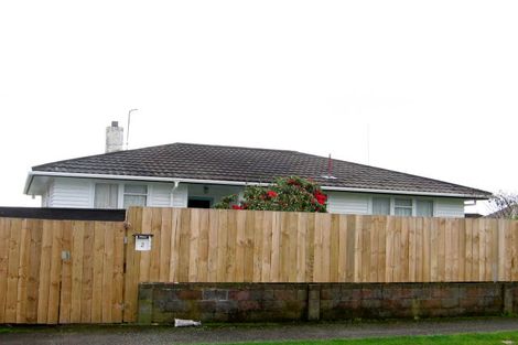 Photo of property in 2 Salford Place, Awapuni, Palmerston North, 4412