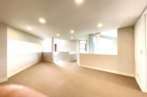 Photo of property in 10 Rangi Avenue, Schnapper Rock, Auckland, 0632
