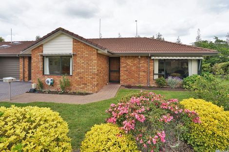 Photo of property in 83 Grosvenor Gardens, Flagstaff, Hamilton, 3210