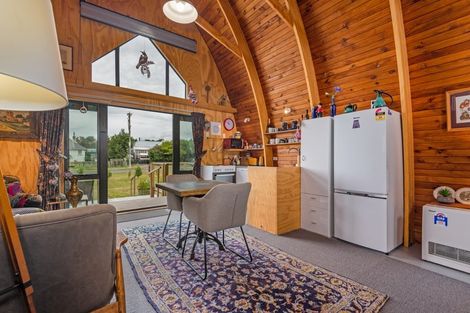 Photo of property in 48 Burgoyne Street, Woodville, 4920