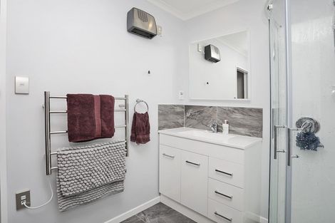 Photo of property in 82 Kildare View, Waikiwi, Invercargill, 9810