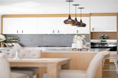 Photo of property in 53 Ksenia Drive, Flat Bush, Auckland, 2019