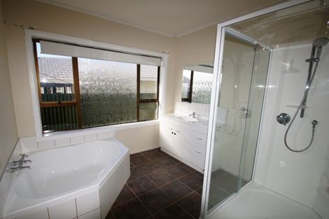 Photo of property in 4 Aurora Street, Hei Hei, Christchurch, 8042