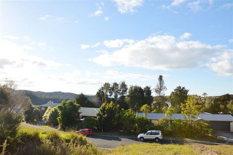 Photo of property in 15 Hihitahi Rise, Paihia, 0200