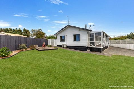 Photo of property in 9a Robinson Avenue, Holdens Bay, Rotorua, 3010