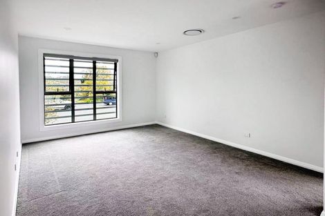 Photo of property in 333a East Coast Road, Mairangi Bay, Auckland, 0630