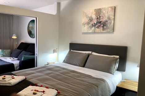 Photo of property in Atrium Towers, 4n/154 The Terrace, Wellington Central, Wellington, 6011