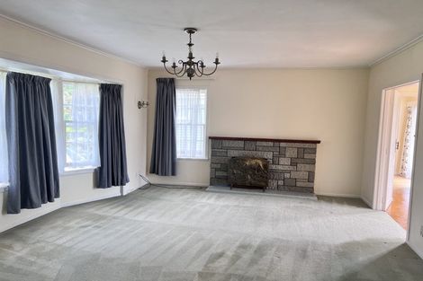 Photo of property in 54 Redlands Grove, Swanson, Auckland, 0612