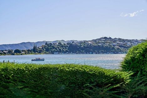 Photo of property in 88 Paremata Road, Paremata, Porirua, 5024