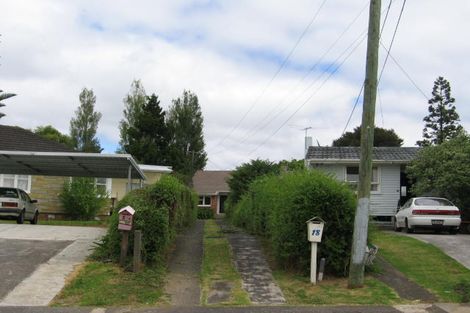 Photo of property in 18 Chippendale Crescent, Birkdale, Auckland, 0626