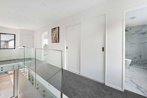 Photo of property in 27 Red Hill Road, Red Hill, Papakura, 2110