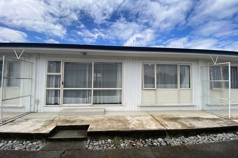 Photo of property in 2/17 Torrens Road, Hillmorton, Christchurch, 8024