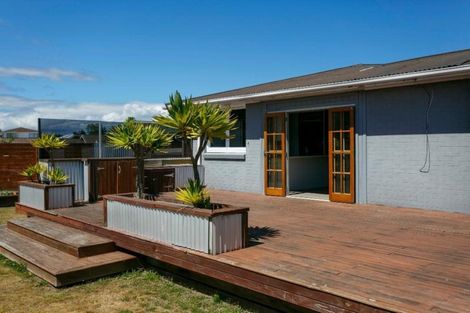 Photo of property in 4 Tamatea Road, Taupo, 3330