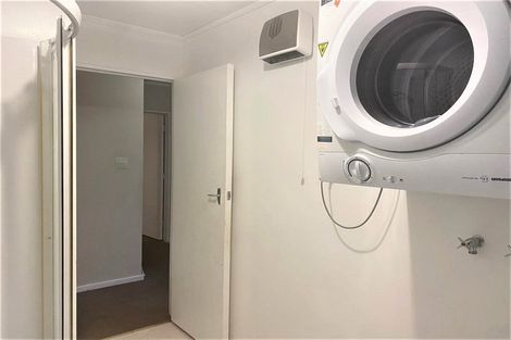 Photo of property in 1/3 Jerome Way, Crofton Downs, Wellington, 6035