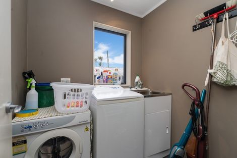 Photo of property in 81 Moana Street, Otaki Beach, Otaki, 5512