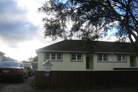 Photo of property in 9 Atiawa Crescent, Waiwhetu, Lower Hutt, 5010