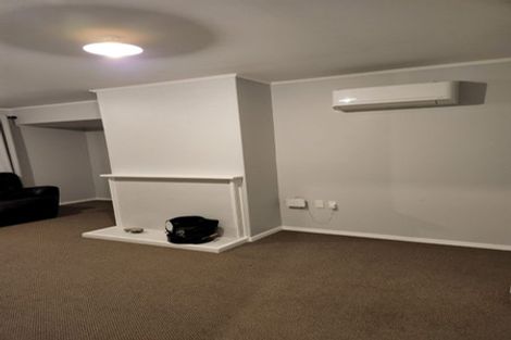 Photo of property in 78-80 Hereford Street, Cannons Creek, Porirua, 5024