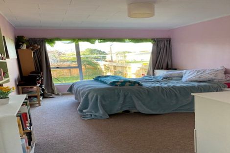 Photo of property in 2/36 Blacklock Avenue, Henderson, Auckland, 0612