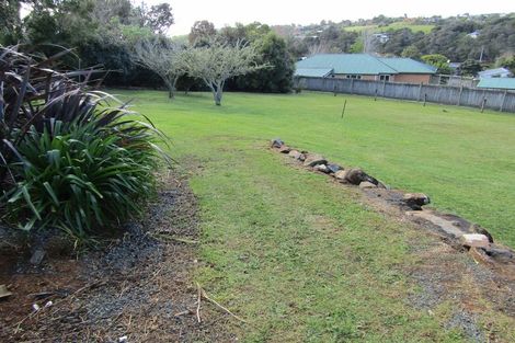 Photo of property in 2 Marsden Place, Kerikeri, 0230
