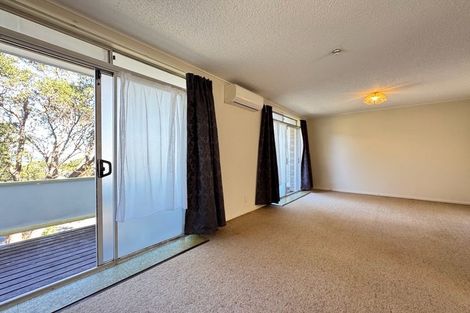Photo of property in 3/7 Rangitane Street, Maupuia, Wellington, 6022