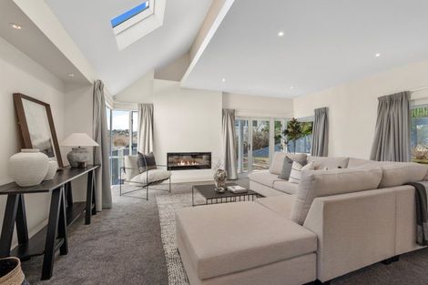 Photo of property in 19 Enticott Place, Huntsbury, Christchurch, 8022
