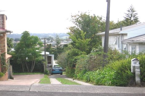 Photo of property in 12 Blacklock Avenue, Henderson, Auckland, 0612